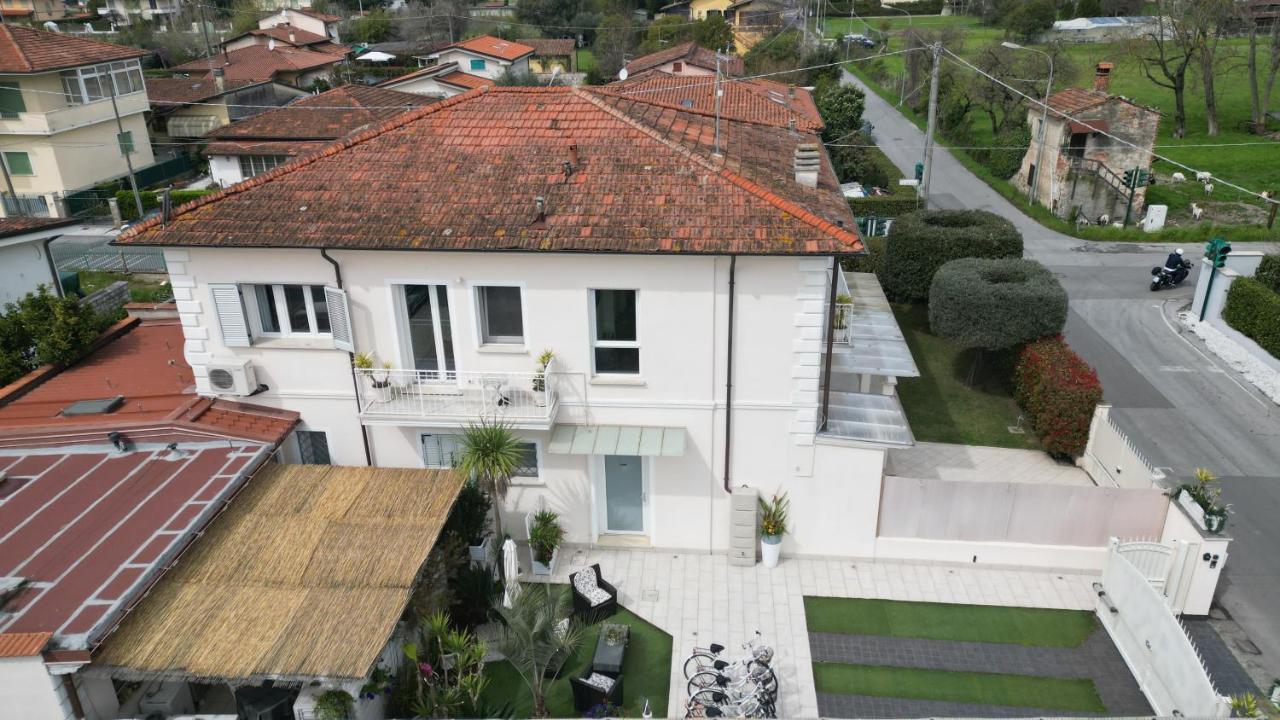 La Brise Hotel Marina di Pietrasanta Exterior foto