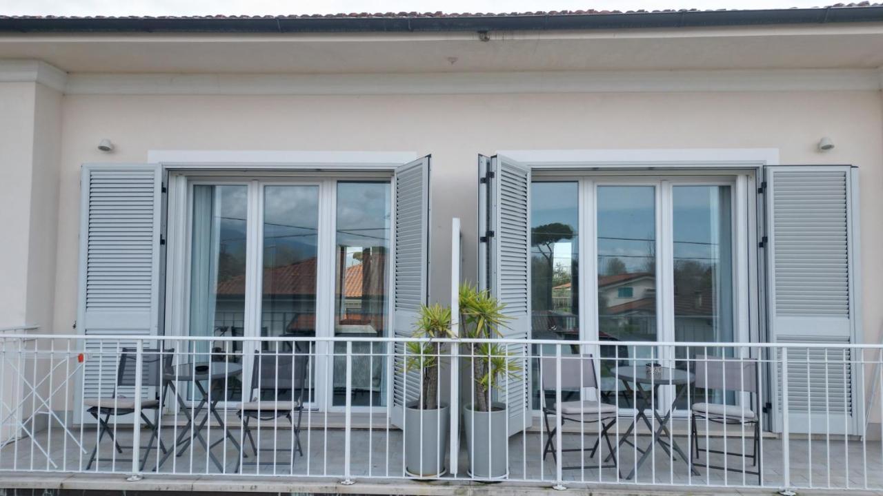 La Brise Hotel Marina di Pietrasanta Exterior foto